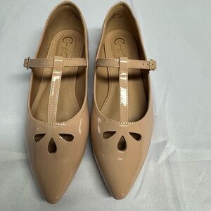 Comfort Plus by Predictions Beige Flats